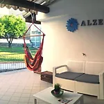 아파트 Alzeco Bed-and-breakfast *