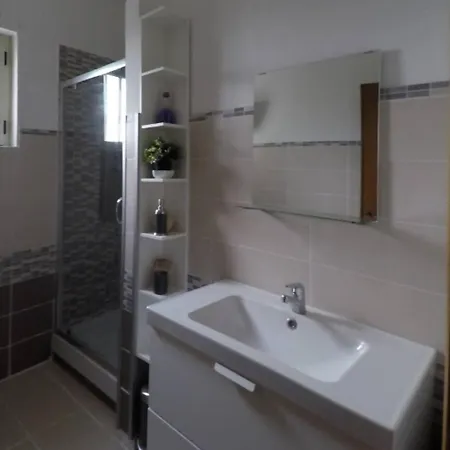 Apartament Alzeco Bed-and-breakfast *