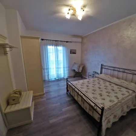 Appartement Alzeco Bed-and-breakfast