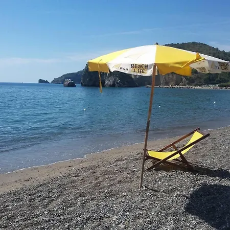 Alzeco Bed-and-breakfast * Celle di Bulgheria