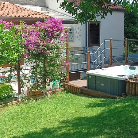Alzeco Bed-and-breakfast * Celle di Bulgheria