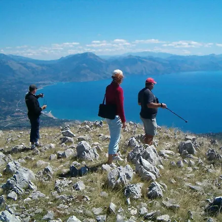 Alzeco Bed-and-breakfast Apartamento