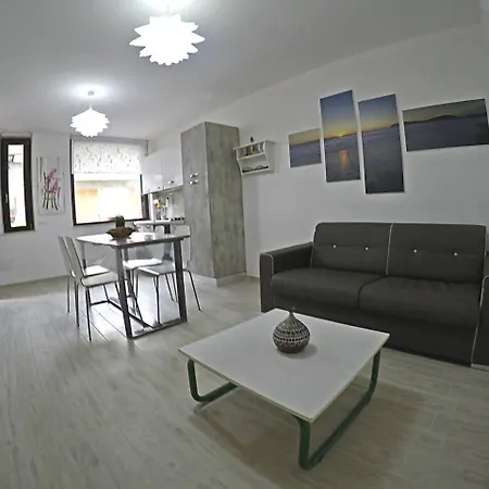 Apartment Alzeco Bed-and-breakfast Celle di Bulgheria